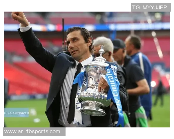 安东尼奥足球生涯背后的女人揭秘：他的支持与陪伴如何影响事业和家庭